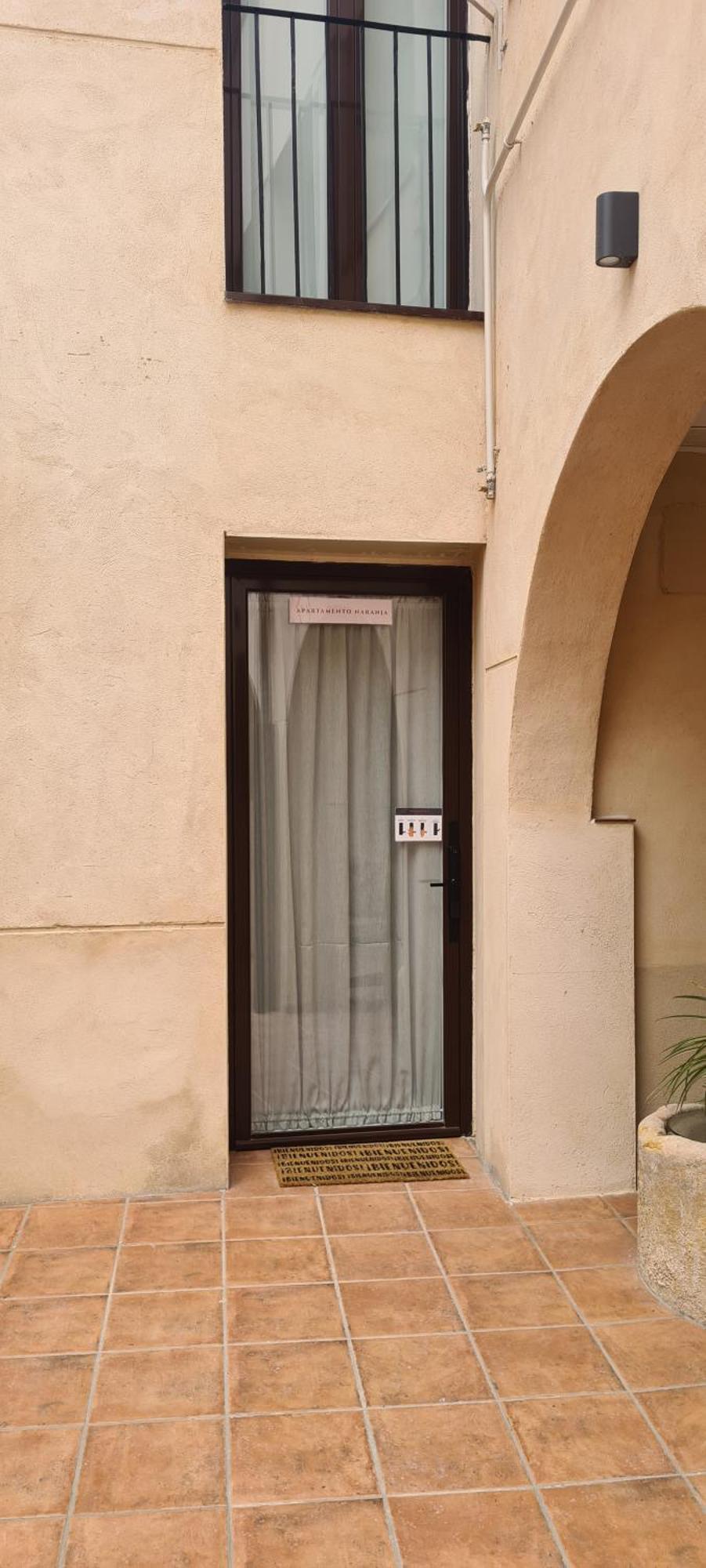 Pregonero Urban Suites - Naranja Сорія Екстер'єр фото